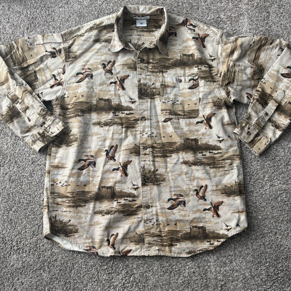Columbia River Lodge Duck Mallard Graphic Long Sleeve Button Shirt - Mens Large